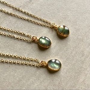 Oval Labradorite Pendant 14k Gold Necklace